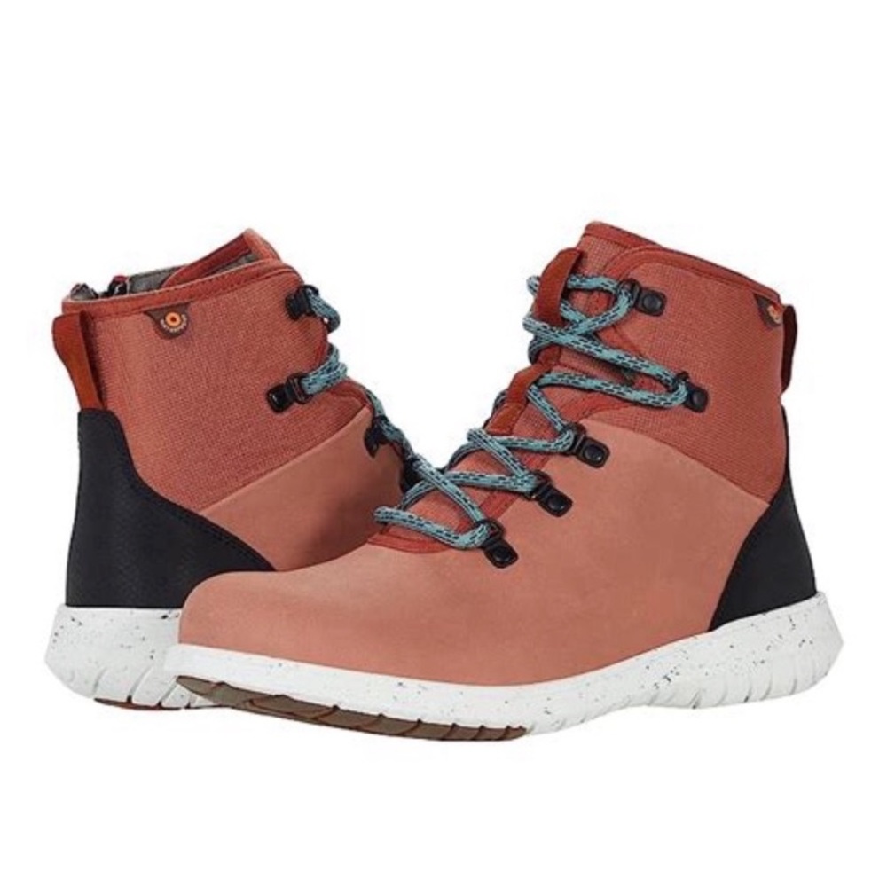 Bogs Juniper Waterproof Hiking Boots in Paprika